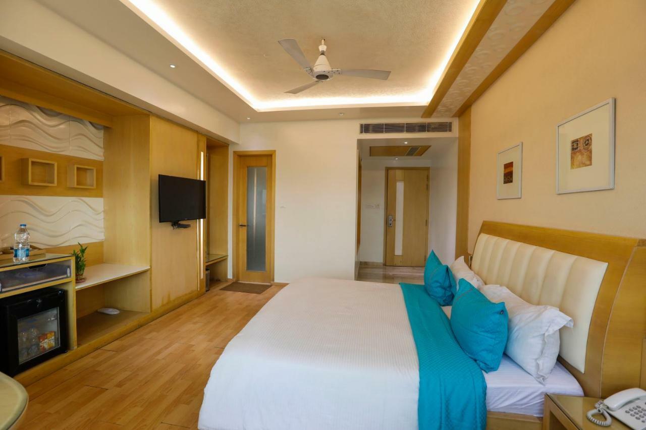 Shivoy Hotel โคราฆปุระ ภายนอก รูปภาพ