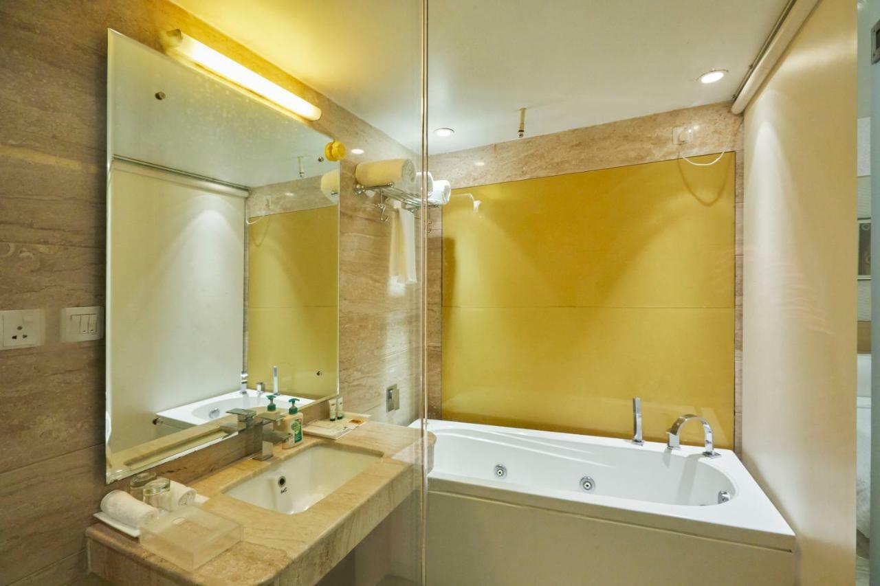 Shivoy Hotel โคราฆปุระ ภายนอก รูปภาพ